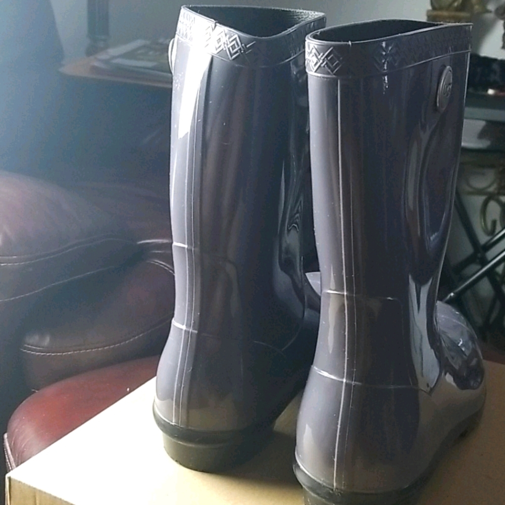 Ugg Rainboots - image 3